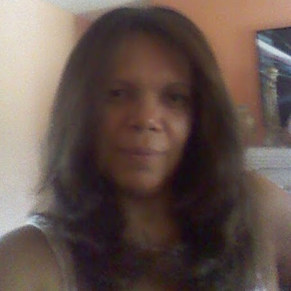 Meet your Posher, Jade